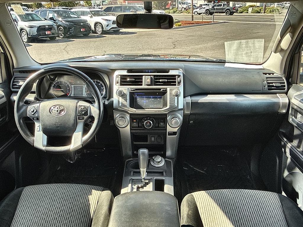 Thumbnail: 2016 Toyota 4Runner - 2
