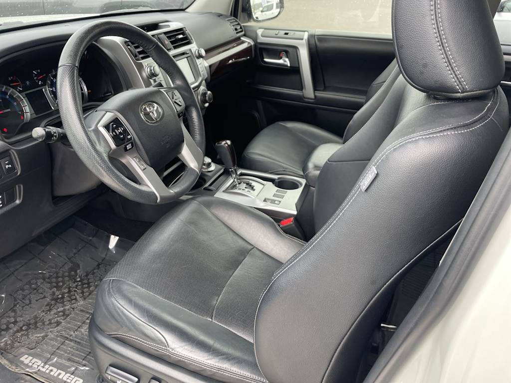 2017 Toyota 4Runner Limited 11