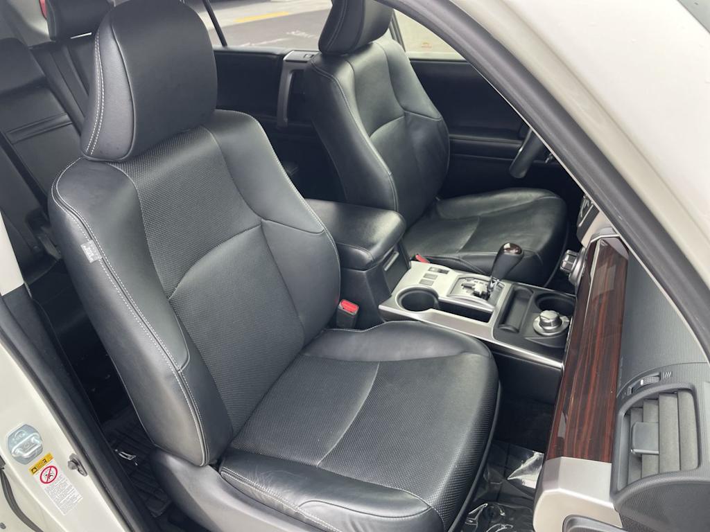 2017 Toyota 4Runner Limited 21