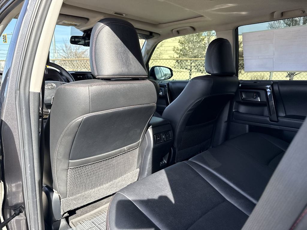 Thumbnail: 2021 Toyota 4Runner - 20