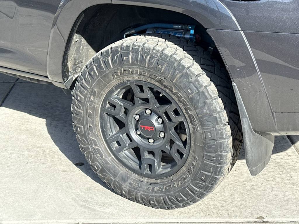 Thumbnail: 2021 Toyota 4Runner - 7