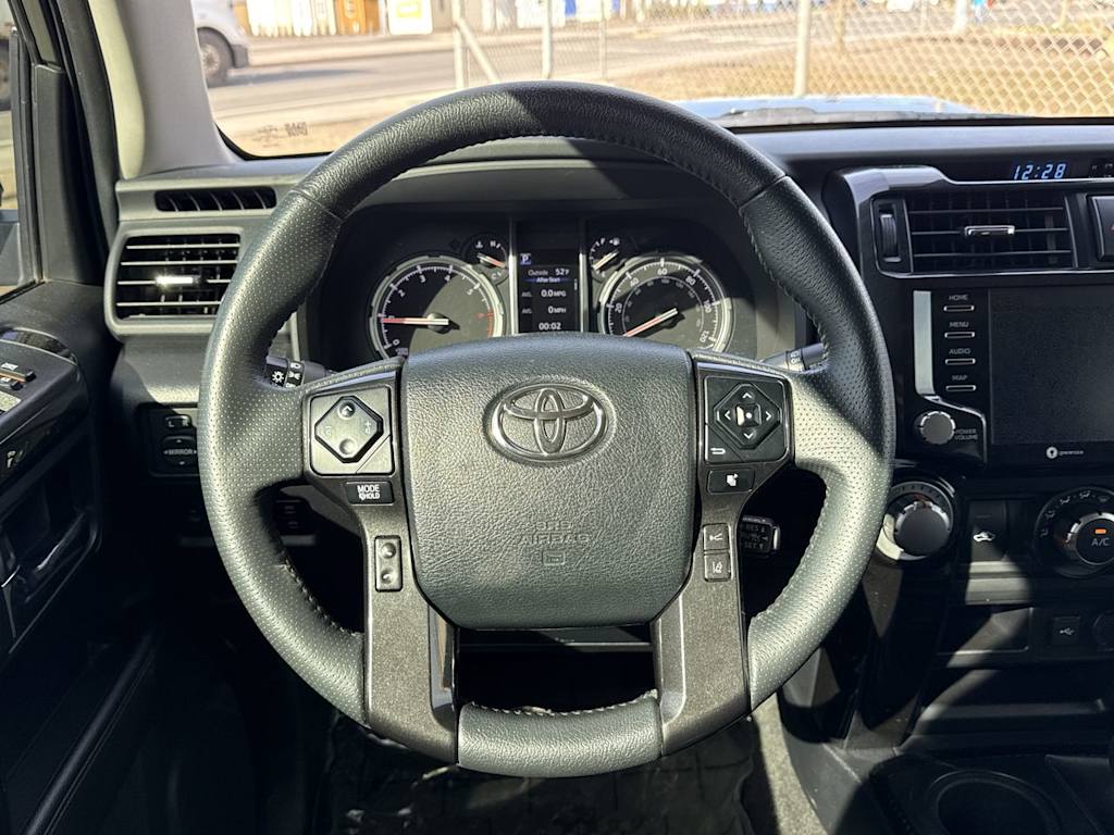 Thumbnail: 2021 Toyota 4Runner - 13