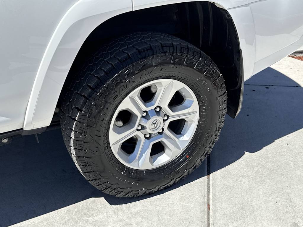 Thumbnail: 2023 Toyota 4Runner - 8