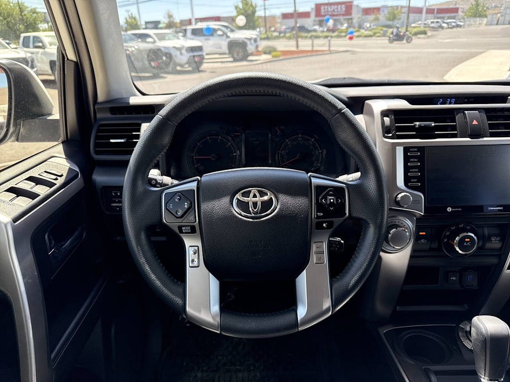 Thumbnail: 2023 Toyota 4Runner - 14