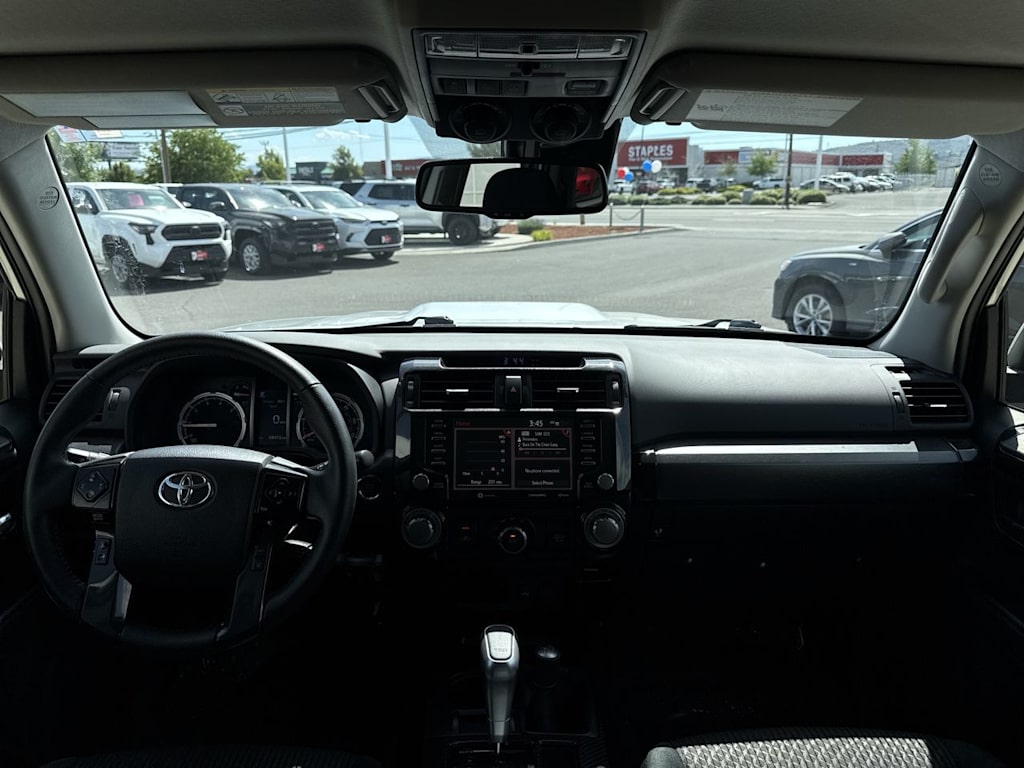 Thumbnail: 2024 Toyota 4Runner - 10
