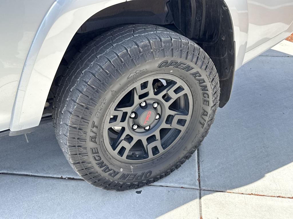Thumbnail: 2024 Toyota 4Runner - 8
