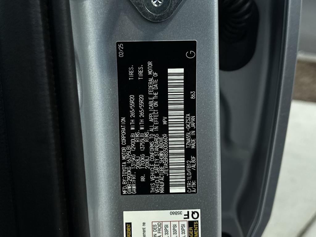 Thumbnail: 2025 Toyota 4Runner - 18