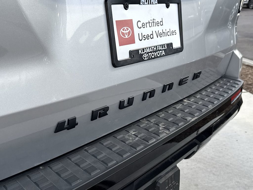 Thumbnail: 2025 Toyota 4Runner - 7