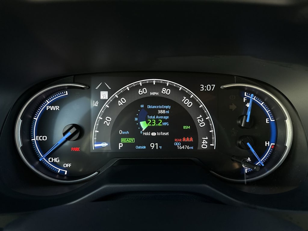 Thumbnail: 2023 Toyota RAV4 - 16