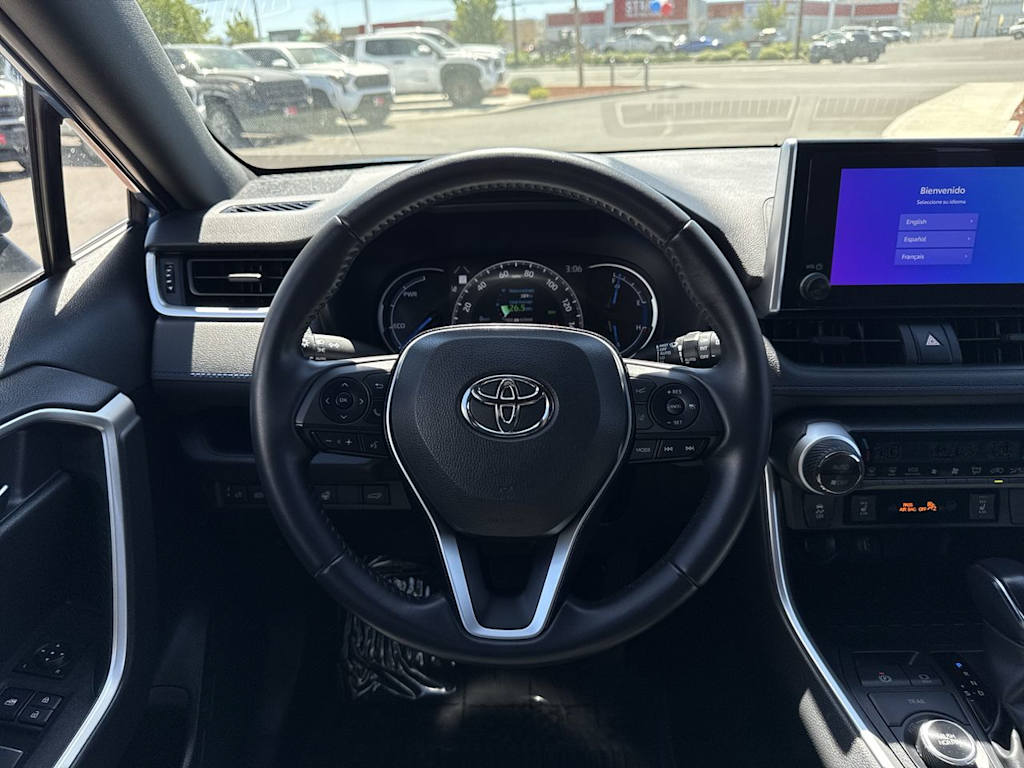 Thumbnail: 2023 Toyota RAV4 - 10