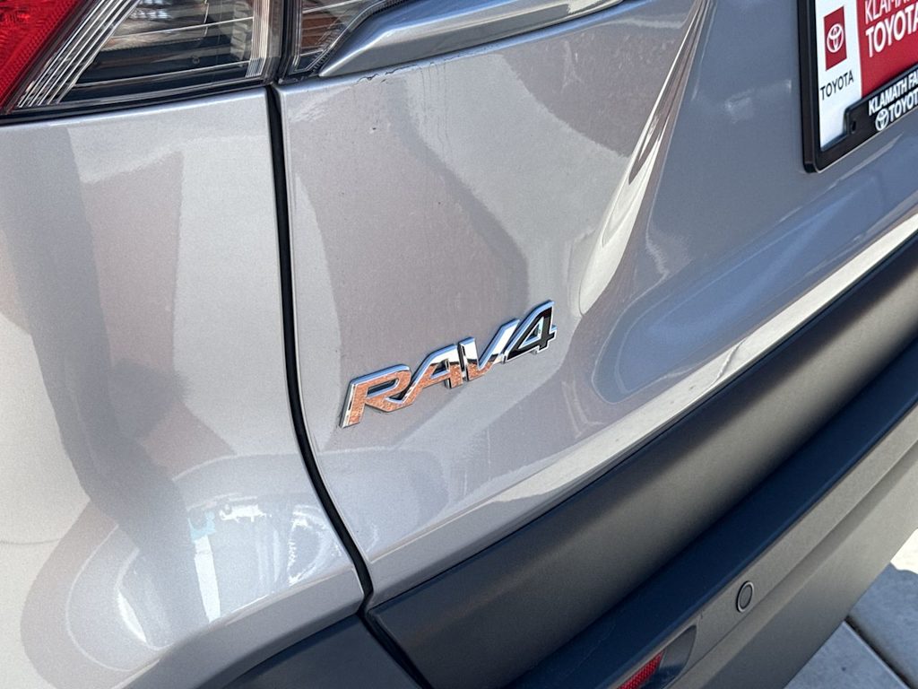 Thumbnail: 2025 Toyota RAV4 - 7