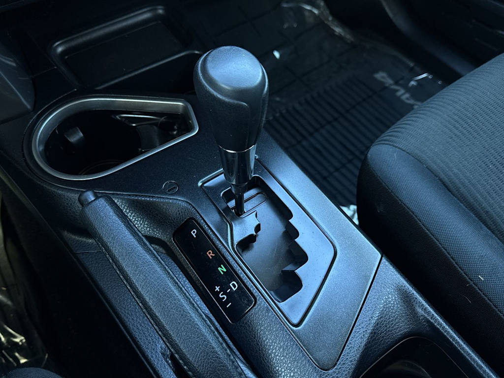 Thumbnail: 2018 Toyota RAV4 - 14