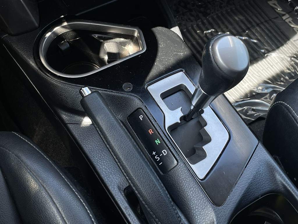 Thumbnail: 2016 Toyota RAV4 - 15