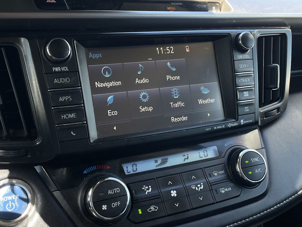 Thumbnail: 2016 Toyota RAV4 - 14