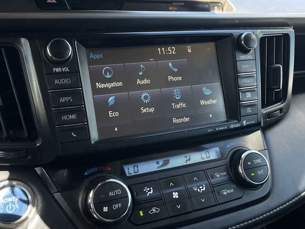 Thumbnail: 2016 Toyota RAV4 - 18