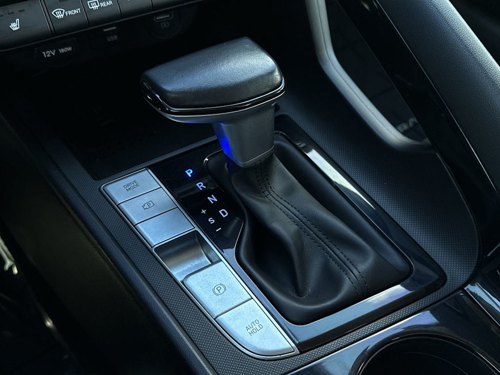 Thumbnail: 2023 Hyundai Elantra - 15