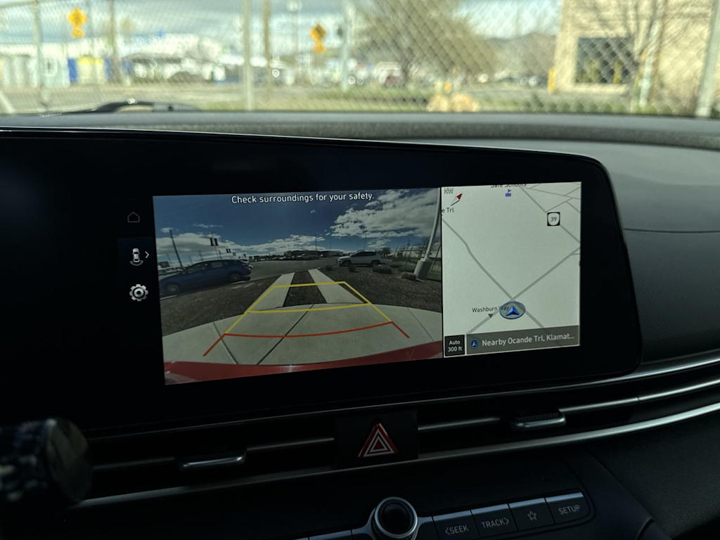 Thumbnail: 2023 Hyundai Elantra - 21