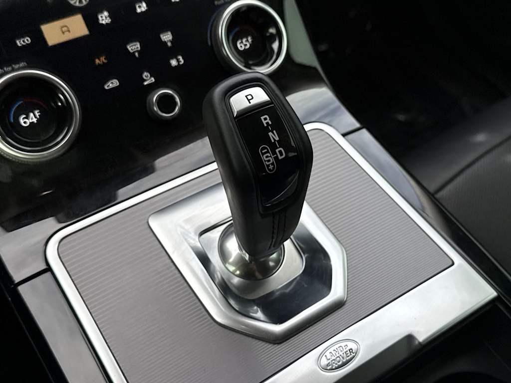 Thumbnail: 2021 Land Rover Range Rover Evoque - 15