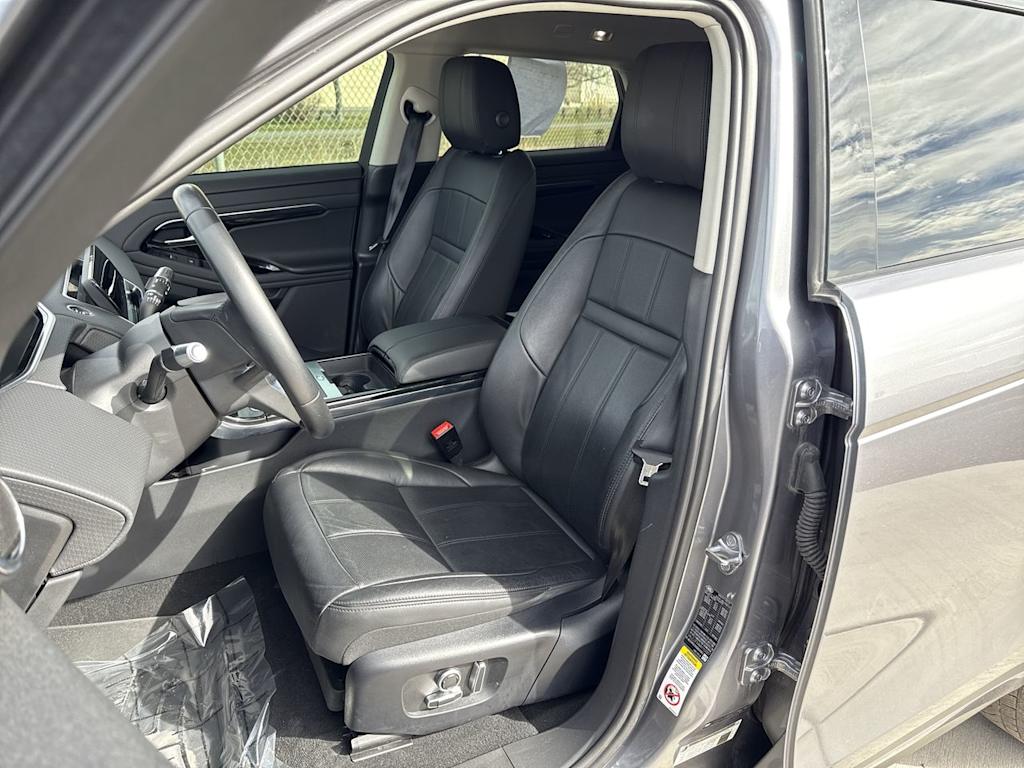 Thumbnail: 2021 Land Rover Range Rover Evoque - 11