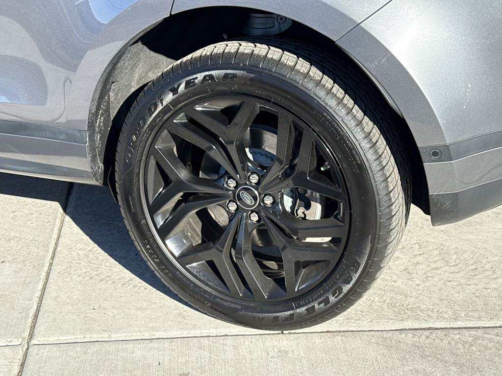 Thumbnail: 2021 Land Rover Range Rover Evoque - 7