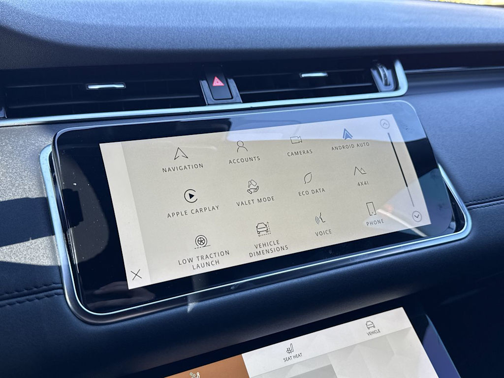 Thumbnail: 2021 Land Rover Range Rover Evoque - 13