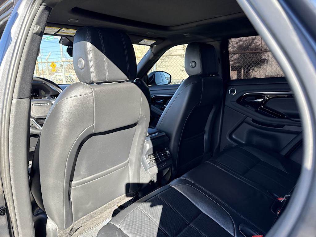 Thumbnail: 2021 Land Rover Range Rover Evoque - 21