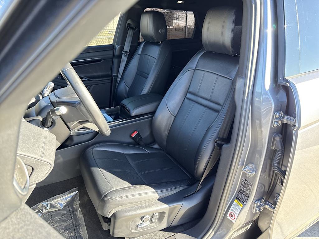 Thumbnail: 2021 Land Rover Range Rover Evoque - 10