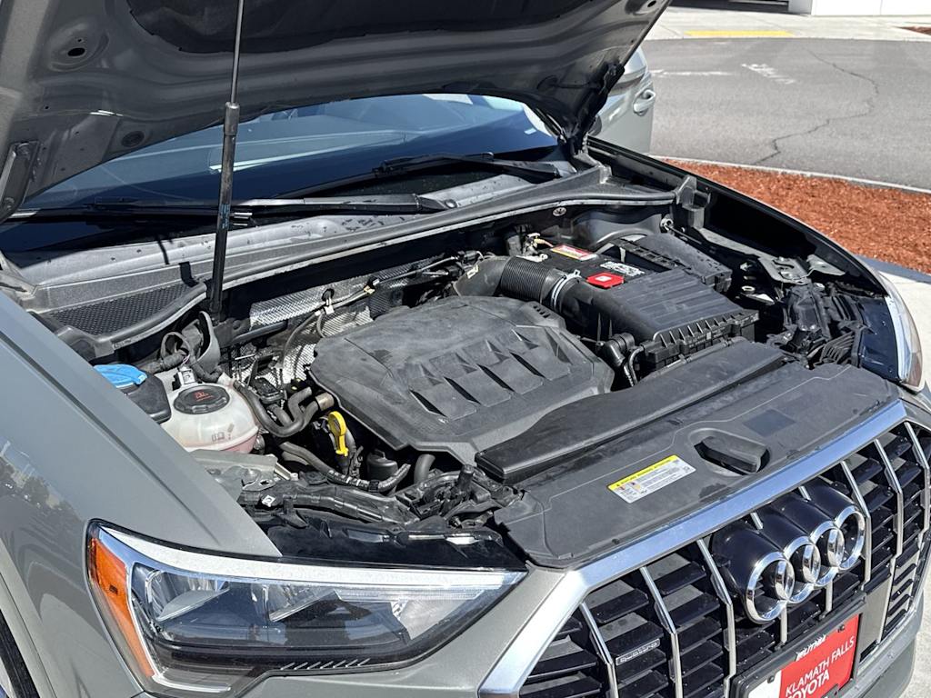 Thumbnail: 2021 Audi Q3 - 9