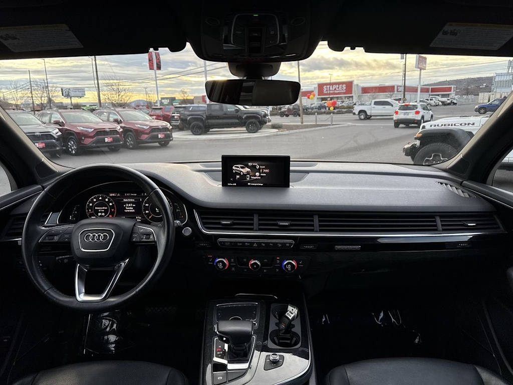 Thumbnail: 2019 Audi Q7 - 10