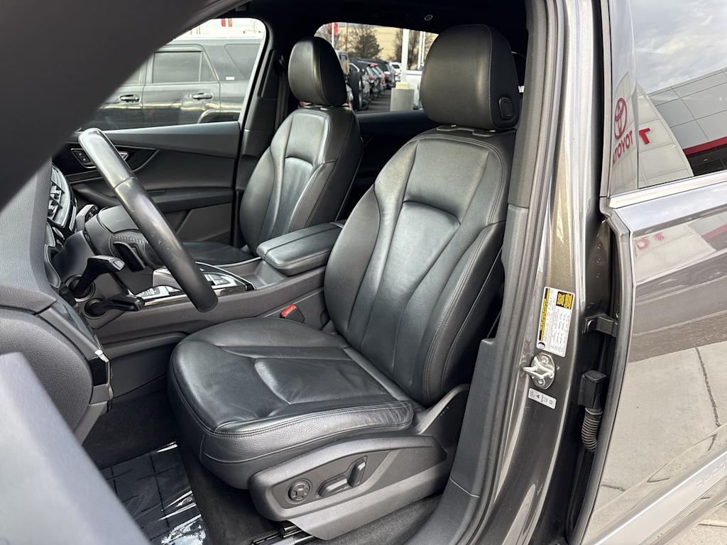 Thumbnail: 2019 Audi Q7 - 11