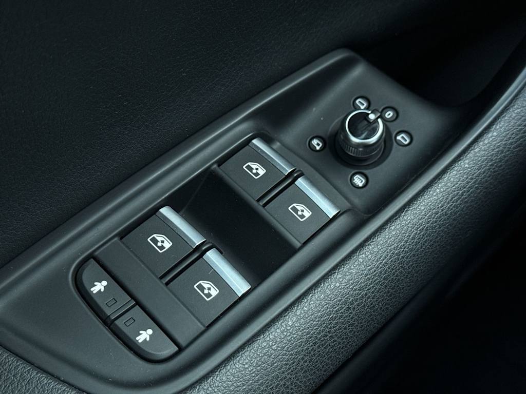 Thumbnail: 2019 Audi Q7 - 25
