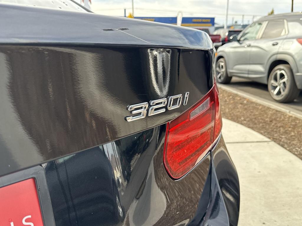 Thumbnail: 2014 BMW 3 Series - 19