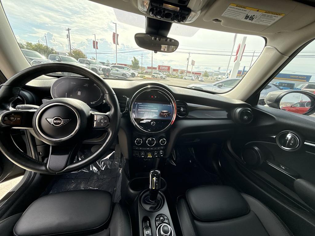 Thumbnail: 2022 MINI Cooper - 8