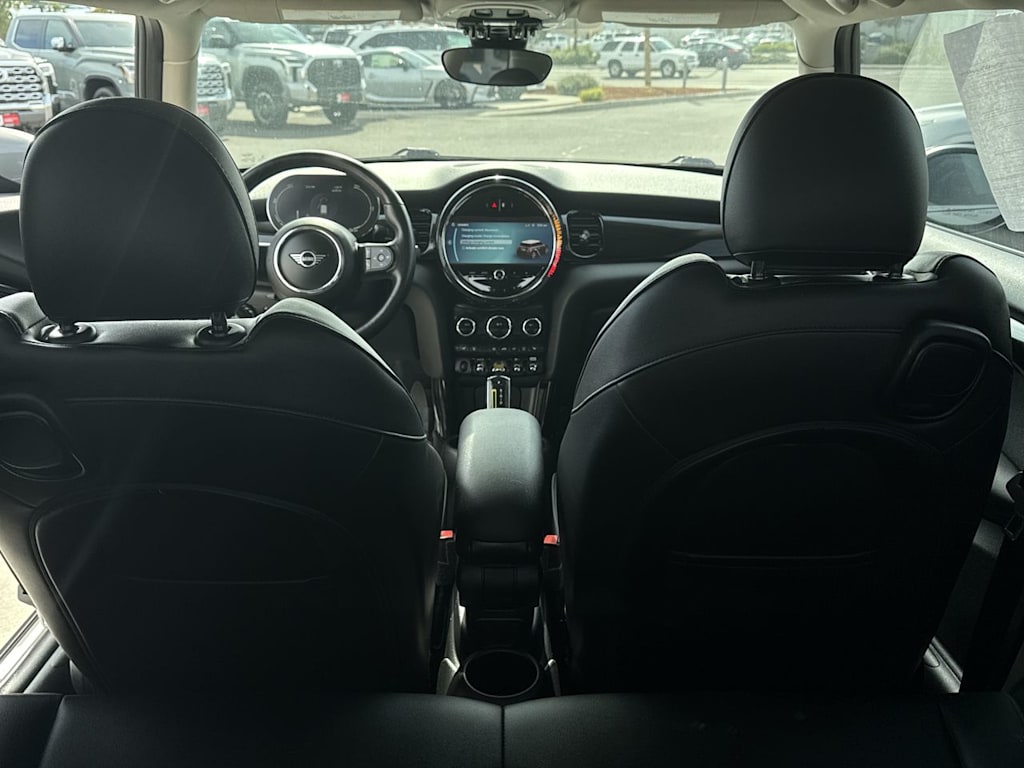 Thumbnail: 2022 MINI Cooper - 2