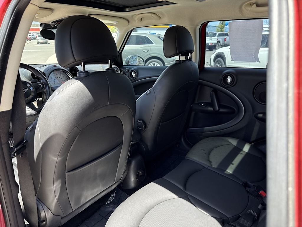 Thumbnail: 2013 MINI Cooper Countryman - 19