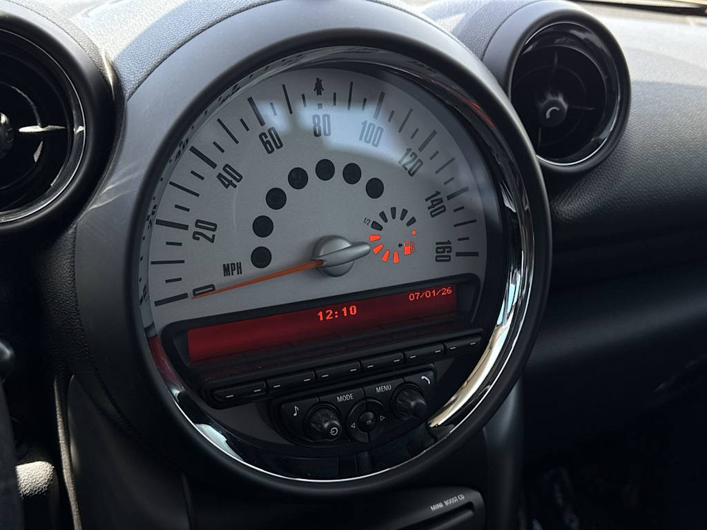 Thumbnail: 2013 MINI Cooper Countryman - 20
