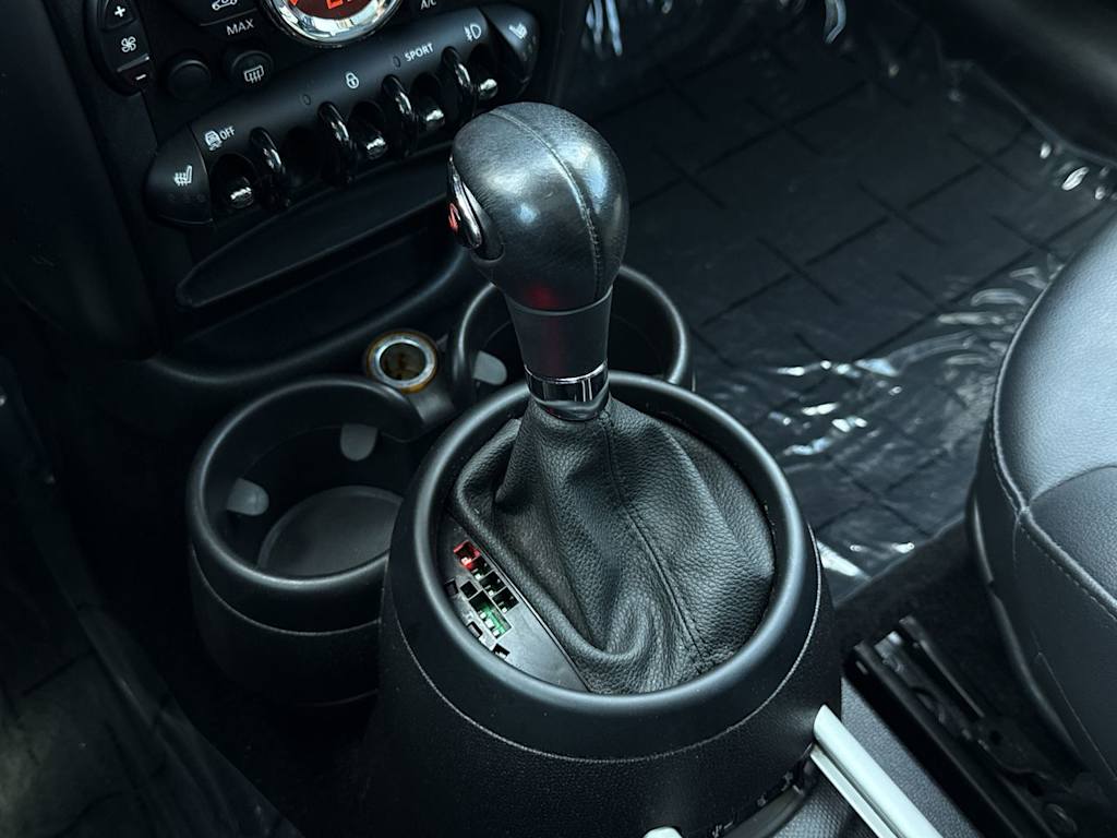 Thumbnail: 2013 MINI Cooper Countryman - 15
