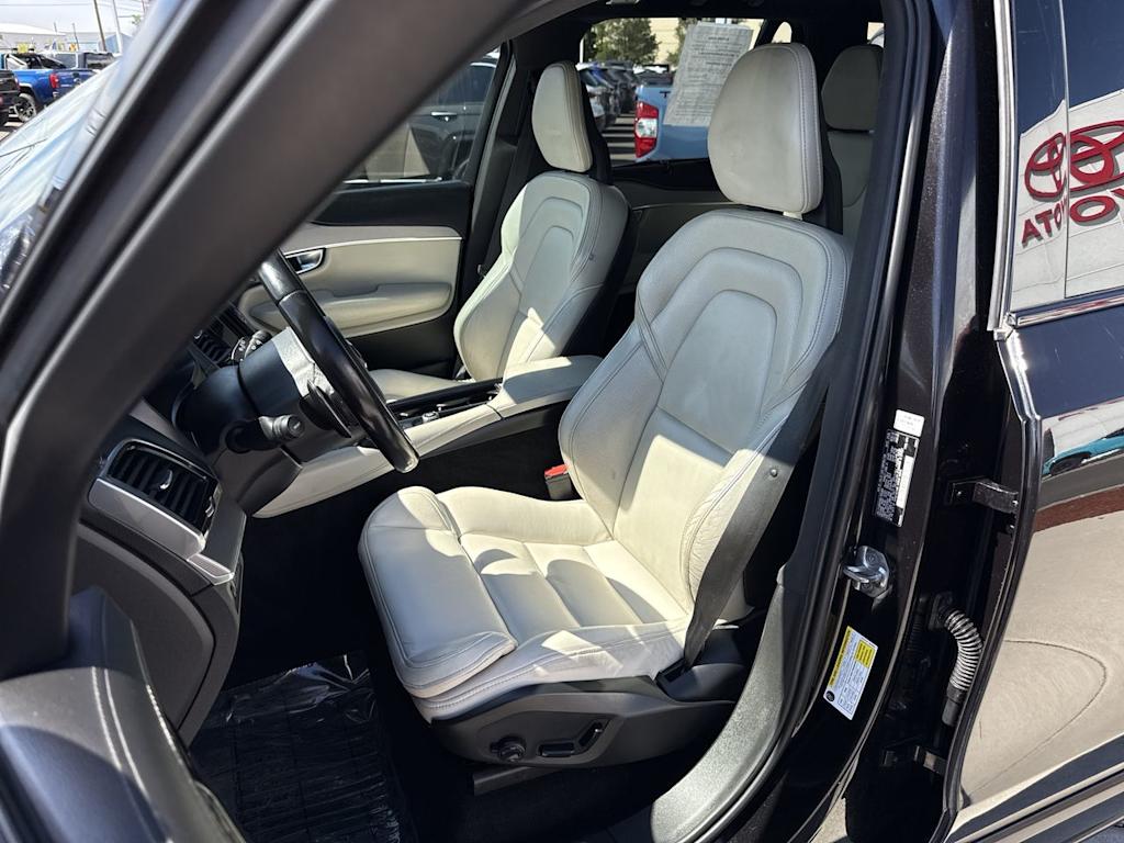 Thumbnail: 2020 Volvo XC90 - 9