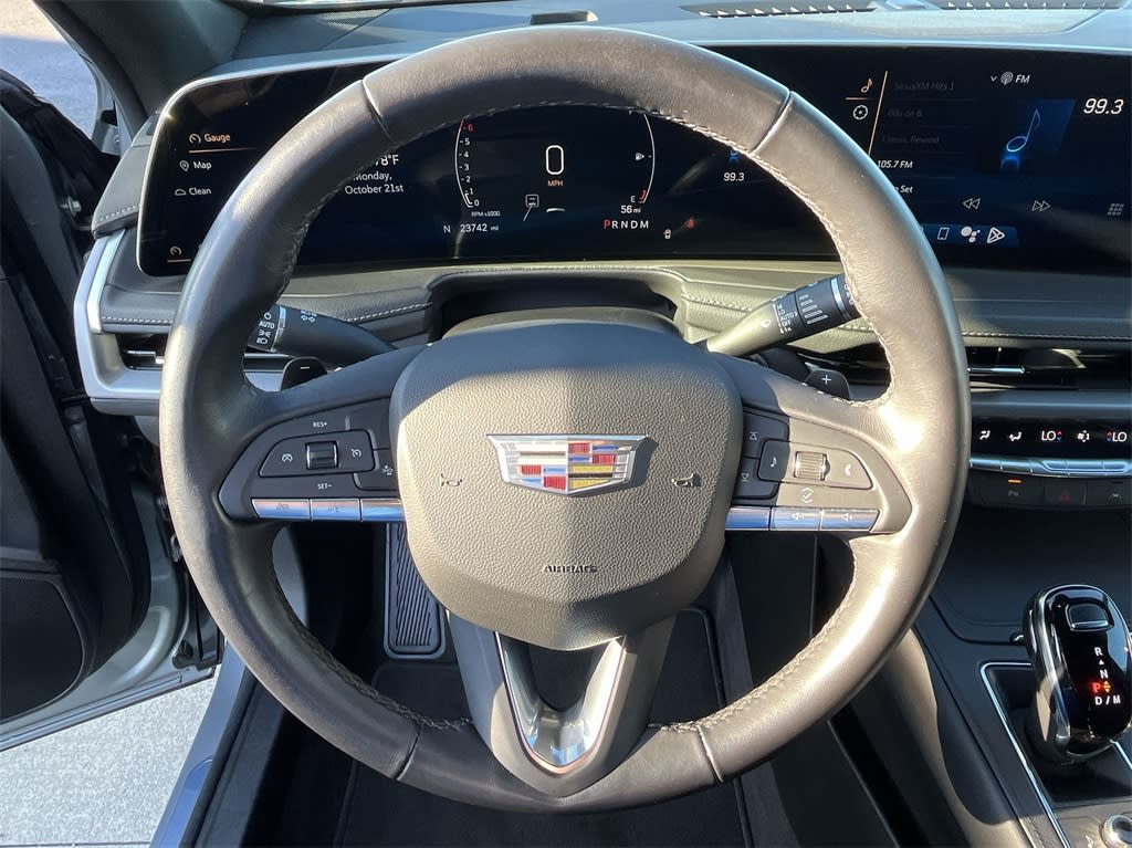 2024 Cadillac XT4 Premium Luxury 14