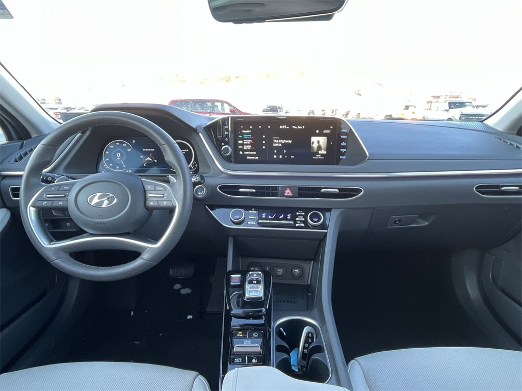 2023 Hyundai Sonata Limited 9