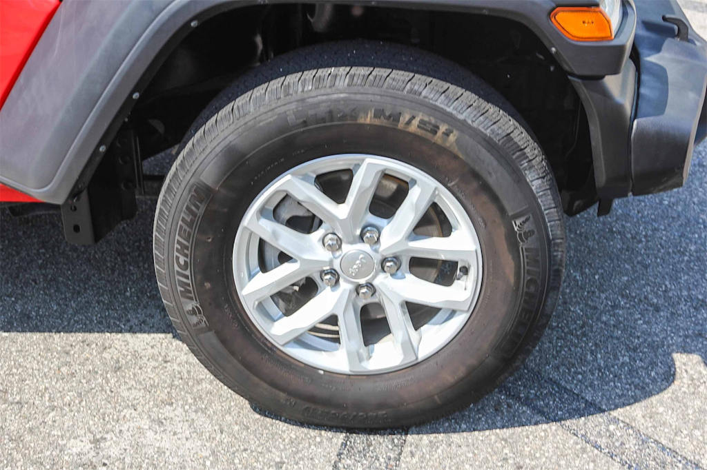 Thumbnail: 2023 Jeep Wrangler - 18