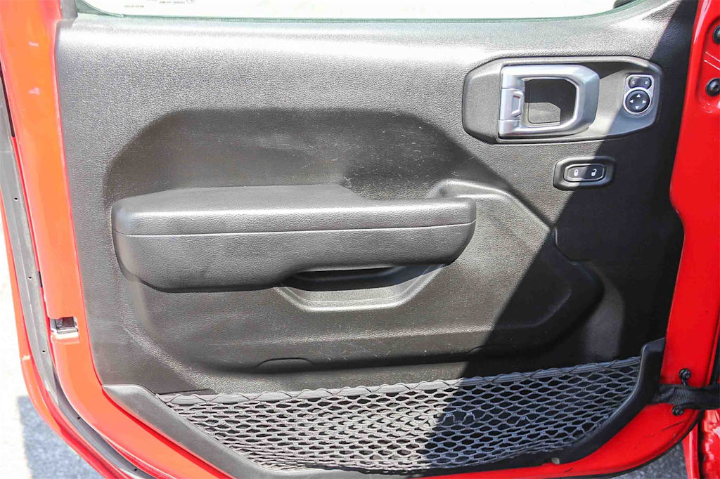 Thumbnail: 2023 Jeep Wrangler - 22