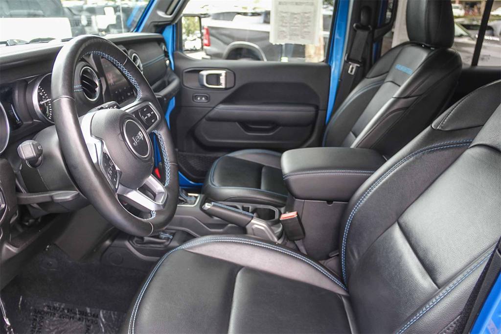 Thumbnail: 2022 Jeep Wrangler - 7