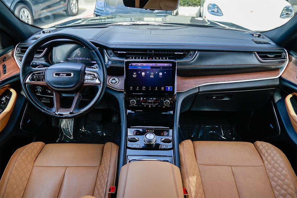 Thumbnail: 2021 Jeep Grand Cherokee L - 2