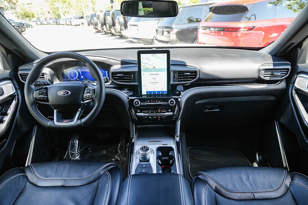 Thumbnail: 2021 Ford Explorer - 2