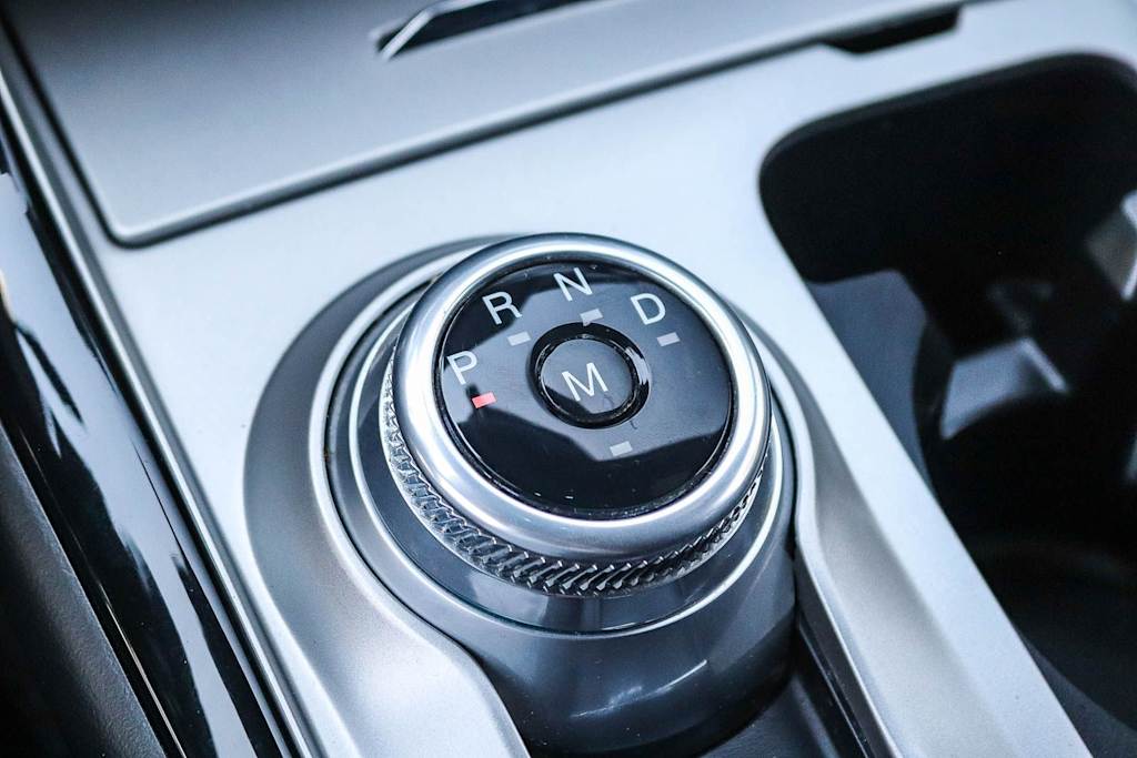 Thumbnail: 2021 Ford Explorer - 23