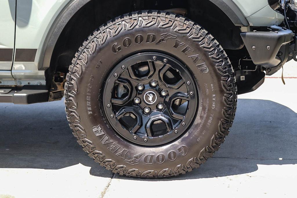 Thumbnail: 2021 Ford Bronco - 20