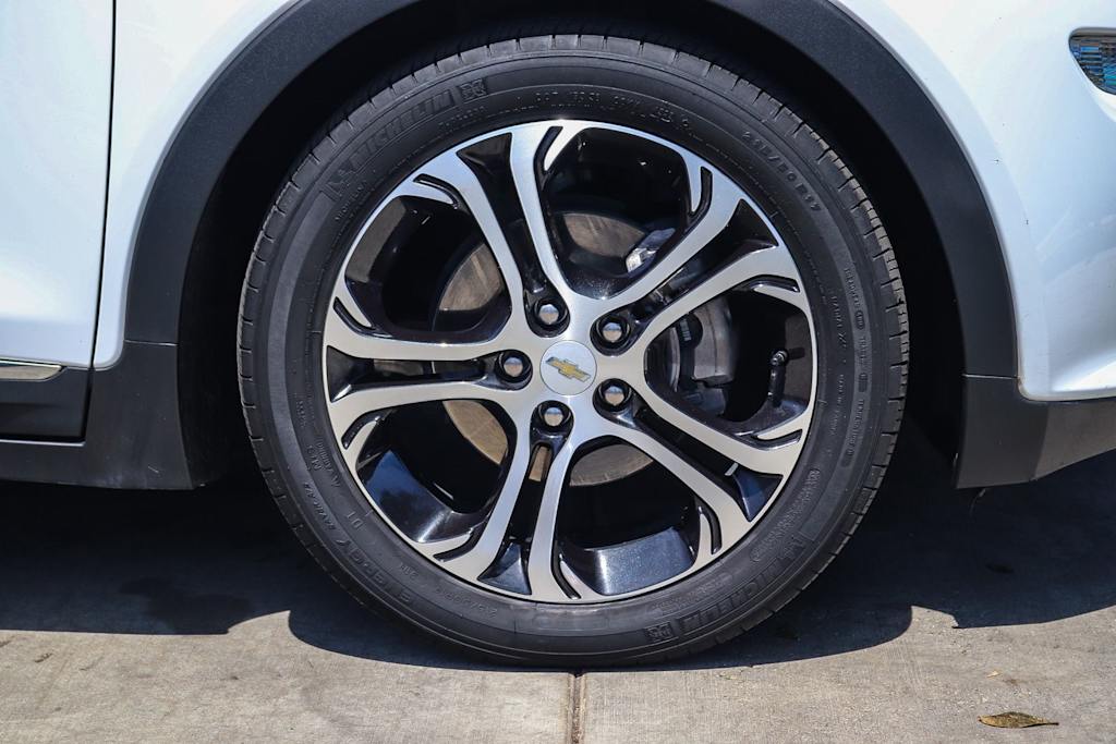 Thumbnail: 2020 Chevrolet Bolt EV - 19