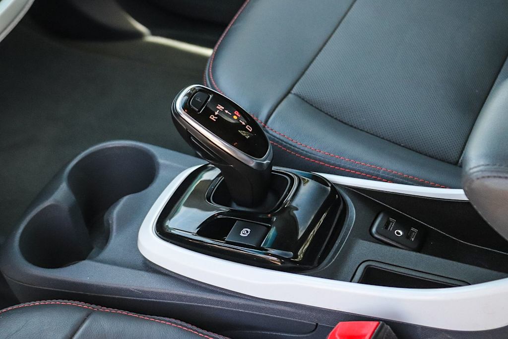 Thumbnail: 2020 Chevrolet Bolt EV - 13
