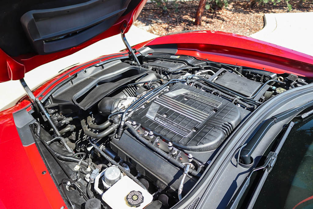 Thumbnail: 2015 Chevrolet Corvette - 8
